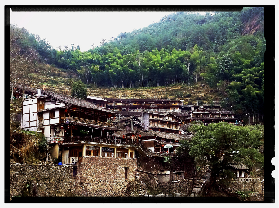 古村-岭上人家.JPG