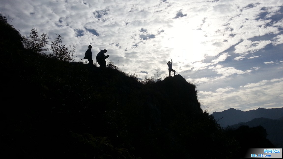 20150111_090841(1)_眸目压缩.jpg