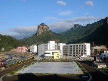 美丽的龙西学校