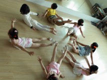 2013年幼儿班舞蹈上课抓拍